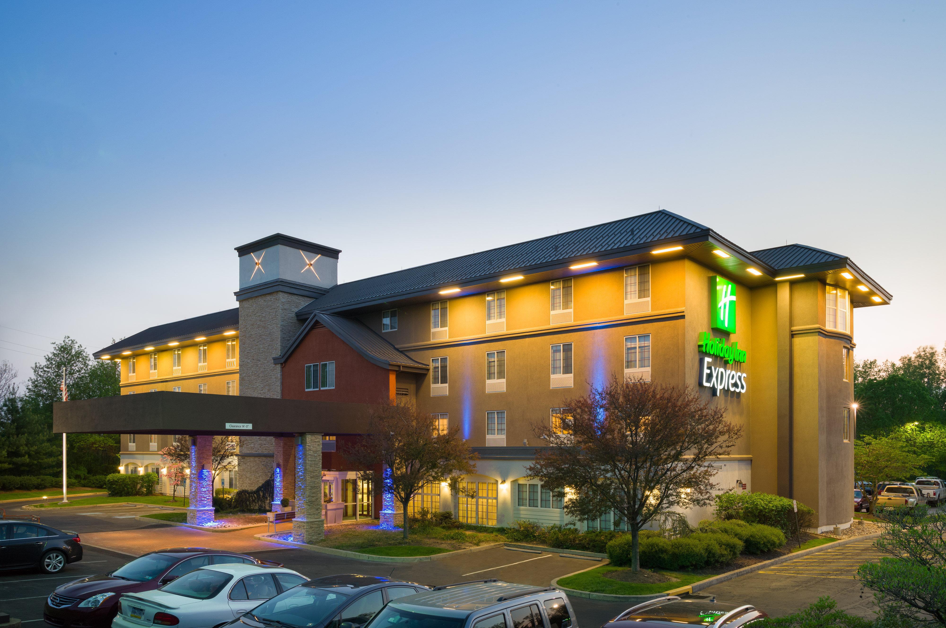Holiday Inn Express Philadelphia Ne - Langhorne By Ihg Eksteriør billede