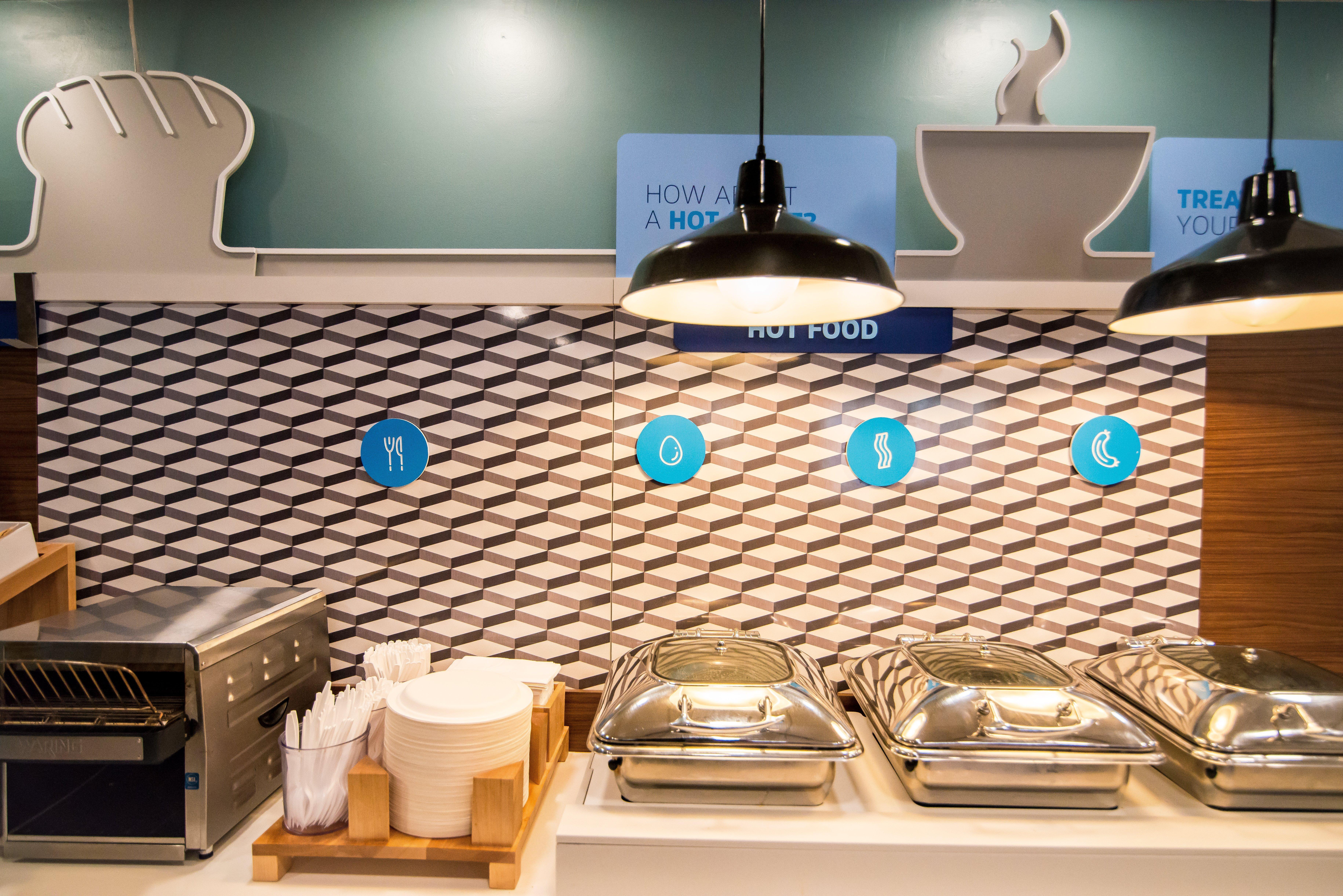 Holiday Inn Express Philadelphia Ne - Langhorne By Ihg Eksteriør billede